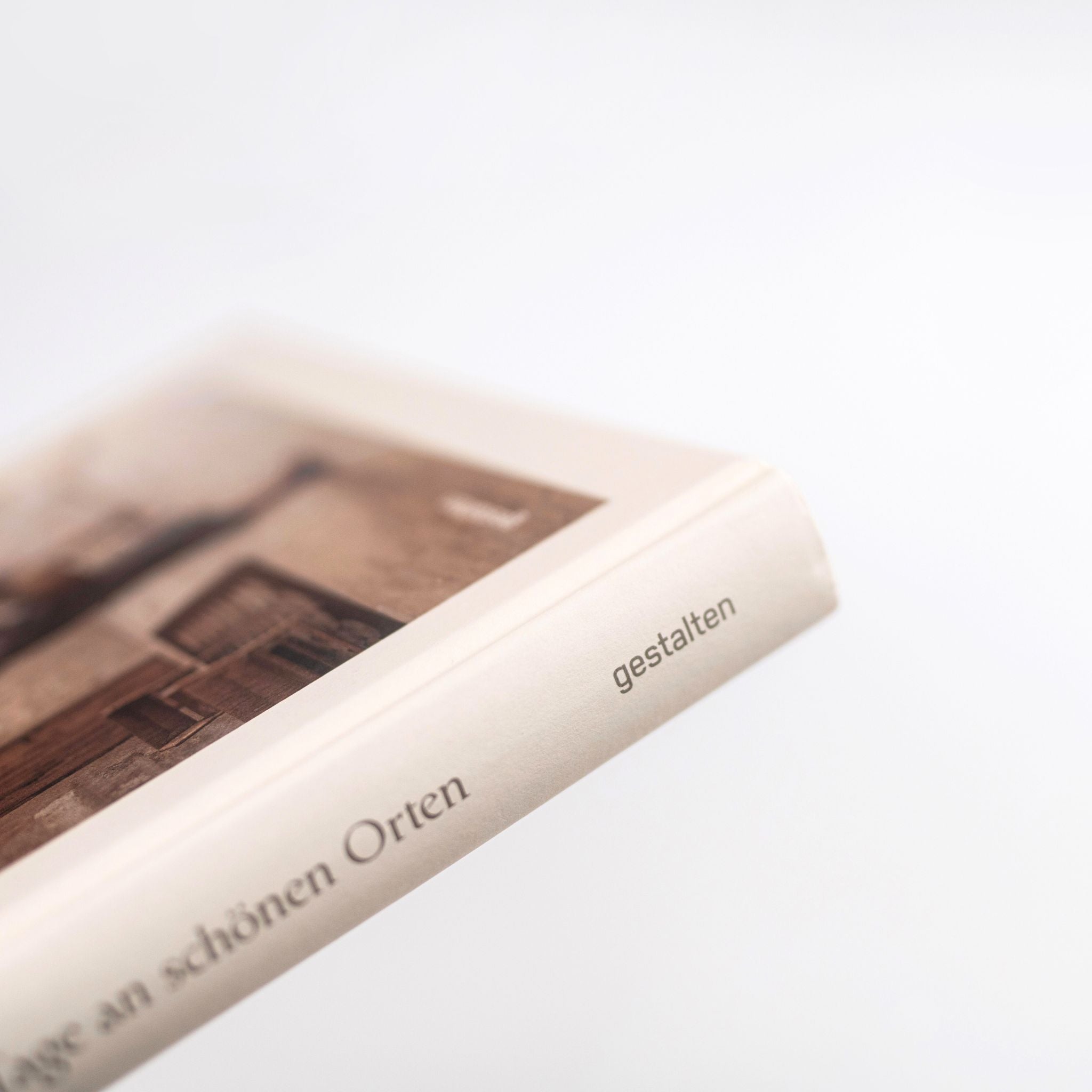 STILLE TAGE AN SCHÖNEN ORTEN von Masha Erman + Robert Klanten